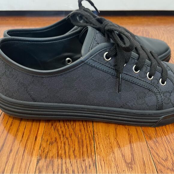 Authentic Gucci Black Miro Soft Sneakers - Picture 6 of 15